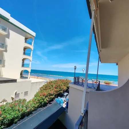 Апартаменты Sea View - Il Lupo Affitta *
